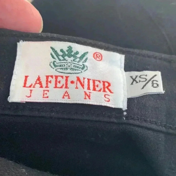 Lafei-Nier  black jeans with Swarovski crystals, Size 6, EUC - Picture 7 of 8